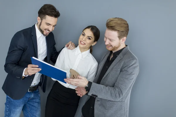 Young people in the office — Stock Photo, Image