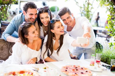 Gençler tarafından tablo