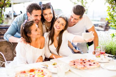 Gençler tarafından tablo