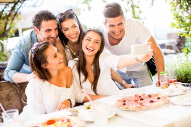 Gençler tarafından tablo