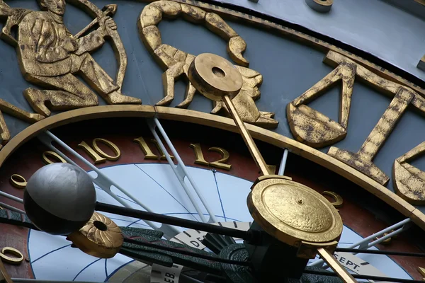 Details zur astrologischen Uhr — Stockfoto