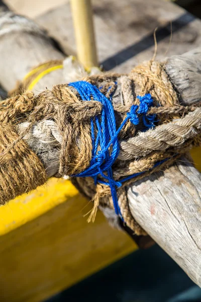 Barco de pesca tradicional de Sri Lanka — Foto de Stock