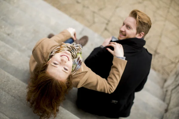 Red hair couple in park — Stock Photo, Image