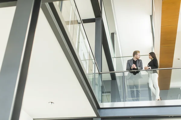 Couple working in the office — Stock Photo, Image