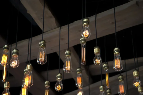 Žárovky na strop — Stock fotografie