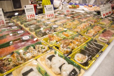 Taze deniz ürünleri çeşitli