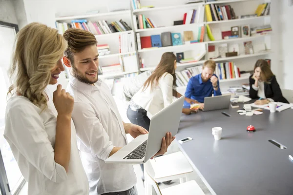 Young people in the office — Stock Photo, Image