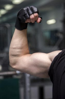 Spor salonunda, vücut yakın çekim