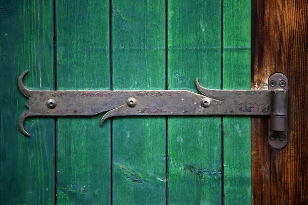 Vecchia porta in legno — Foto Stock