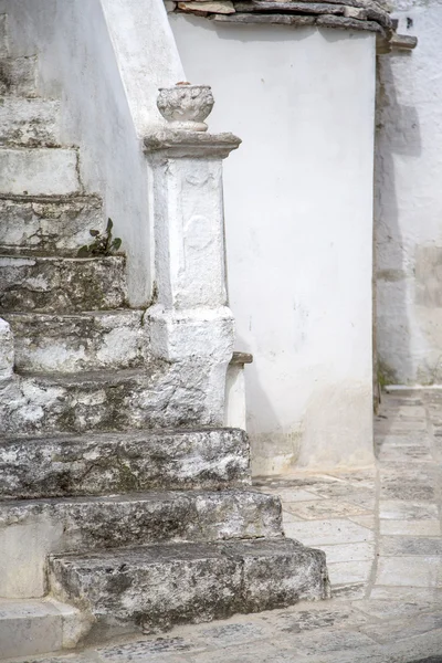 Viejas escaleras de piedra — Foto de Stock