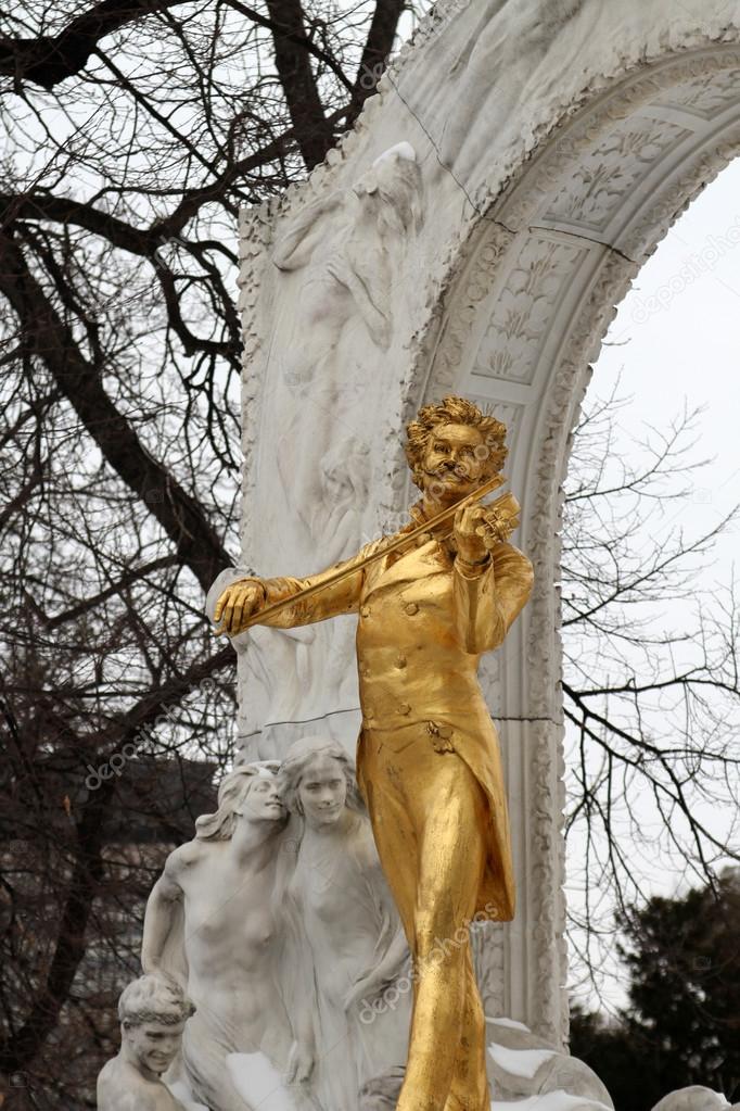 Statue of Johann Strauss