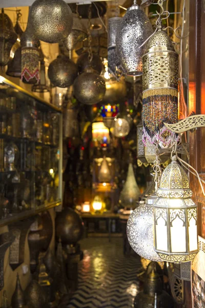 Παραδοσιακούς λαμπτήρες στο Μαρόκο — Φωτογραφία Αρχείου