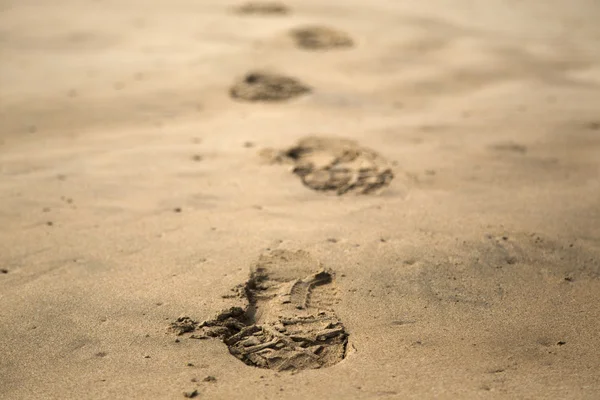 Blick auf Fußabdrücke im Sand — Stockfoto