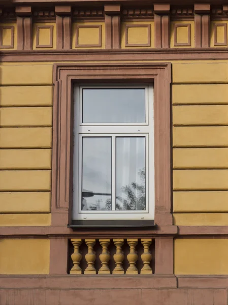 Classical Prague window — Stock Photo, Image