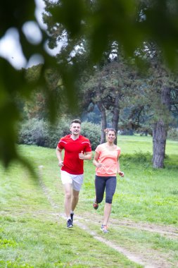 Parkta eğitim insanlar