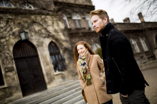 Young loving couple — Stock Photo, Image