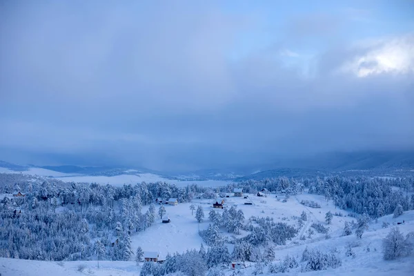 Vinter vackert landskap — Stockfoto