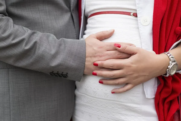 Hands of wedding couple — Stock Photo, Image