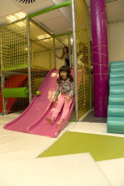 Şirin çocuk oyun alanı