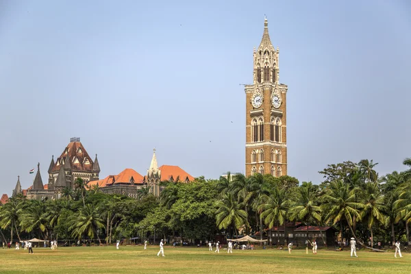 Torre del reloj Rajabai en Mumbai —  Fotos de Stock