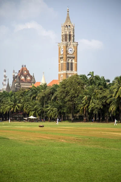 Torre del reloj Rajabai en Mumbai — Foto de Stock