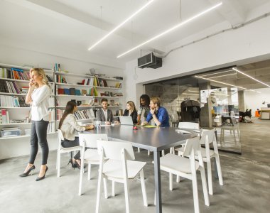 Ofiste çalışanlar.