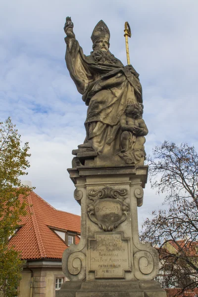 St. Anthony, Padua'nın heykeli — Stok fotoğraf