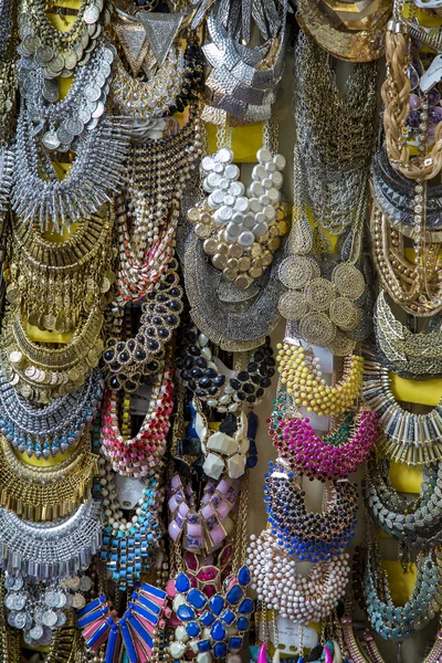 Necklaces at market in India — Stock Photo, Image