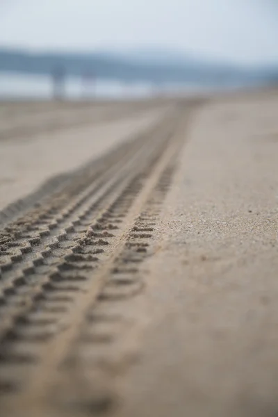 Car trail on sand — Stock Photo, Image