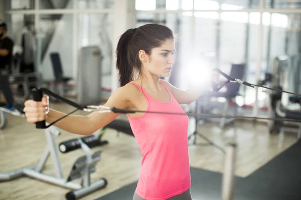 Young woman in the gym — Stock Photo, Image