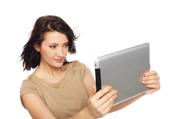 Femmina scattare selfie con tablet digitale — Foto Stock