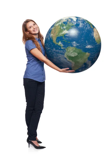 Mujer en longitud completa sosteniendo globo terráqueo —  Fotos de Stock
