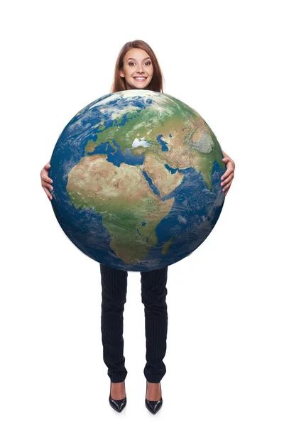 Mujer en longitud completa sosteniendo globo terráqueo —  Fotos de Stock