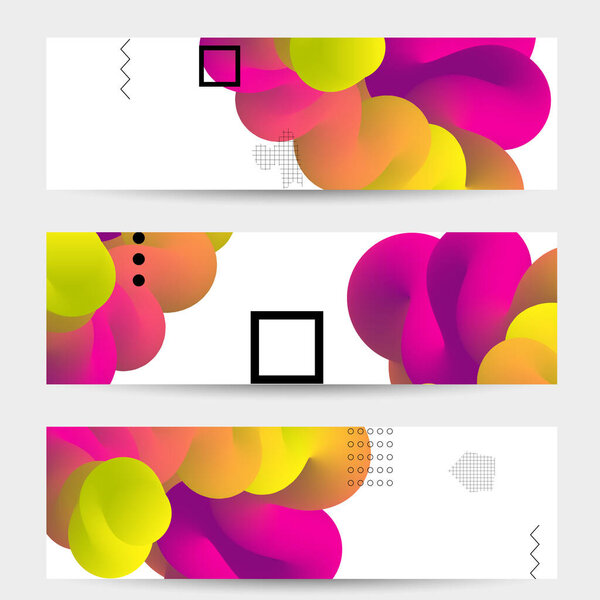 Яркие цветные шаблоны баннеров распродажи с 3D жидкой формой на белых и простых черных геометрических фигурах. Набор плакатов жидкого цвета. Творческая 3D смесь формирует динамическую композицию.