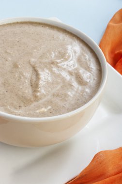 Mantar kremalı çorba.