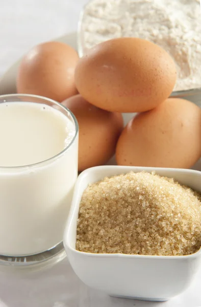 นม น้ําตาล ผลิตภัณฑ์ไข่ — ภาพถ่ายสต็อก