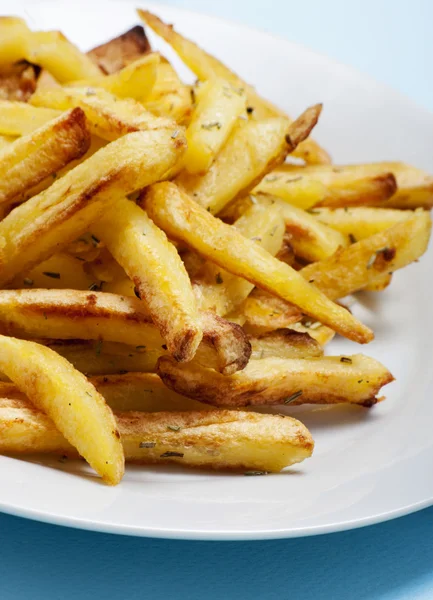 fırında patates tuz, yağ ve baharatlar