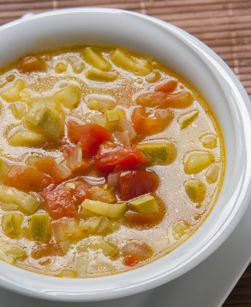Bab minestrone leves, leves, cukkini — Stock Fotó
