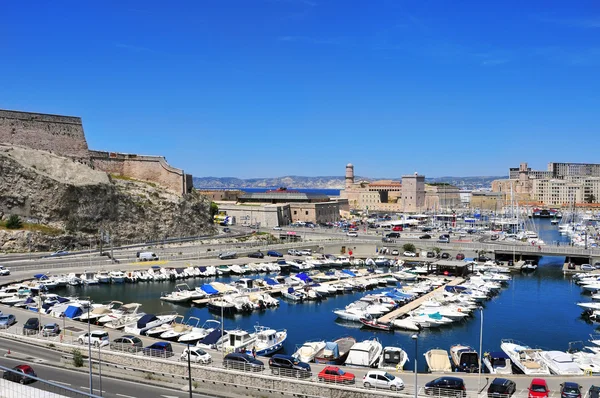 Panoramautsikt över den gamla hamnen i Marseille, Frankrike — Stockfoto