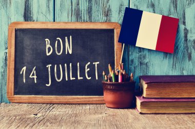metin bon 14 juillet, mutlu 14 Temmuz Fransızca