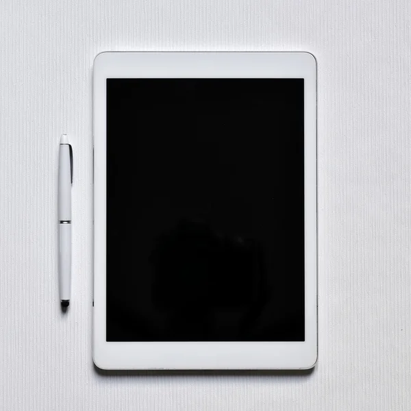 Tablet computer med en sort tom plads - Stock-foto