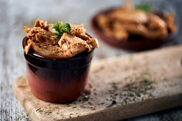 Closeup Some Cooked Mock Chicken Meat Strips Earthenware Bowl Rustic — Stock Photo, Image