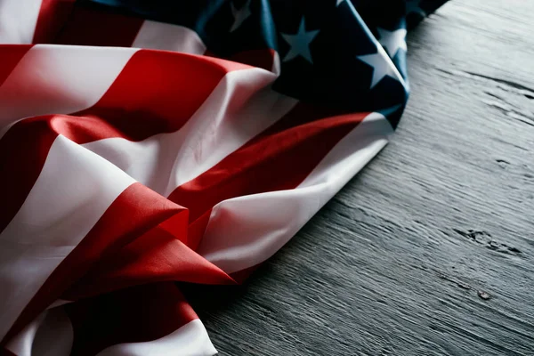 Крупный План Флага Соединенных Штатов Америки Сером Деревенском Деревянном Фоне — стоковое фото