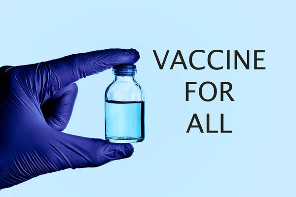 Vacuna Texto Para Todos Mano Trabajador Sanitario Con Guantes Quirúrgicos — Foto de Stock
