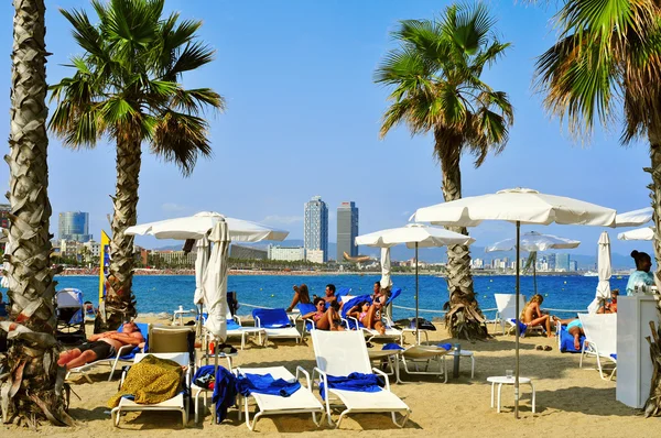 Sant sebastia stranden i barcelona, Spanien — Stock fotografie