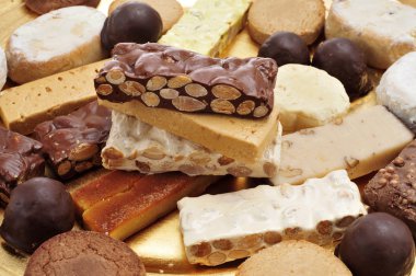 turron, polvorones ve mantecados, tipik Noel şekerlemelerde