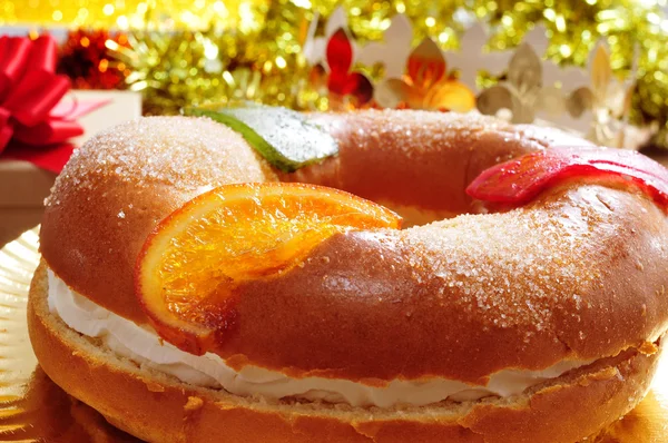 Roscon de reyes, hiszpański trzech króli cake — Zdjęcie stockowe