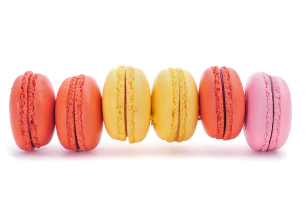 Macarons w różnych kolorach i smakach — Zdjęcie stockowe