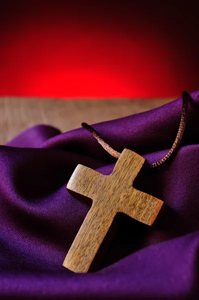Croce cristiana in legno — Foto Stock