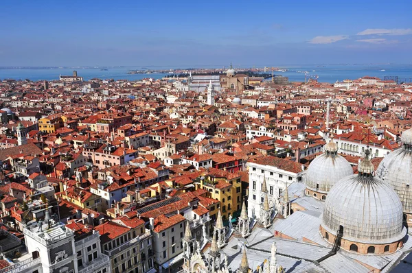 Вид с воздуха на Венецию, Италия — стоковое фото